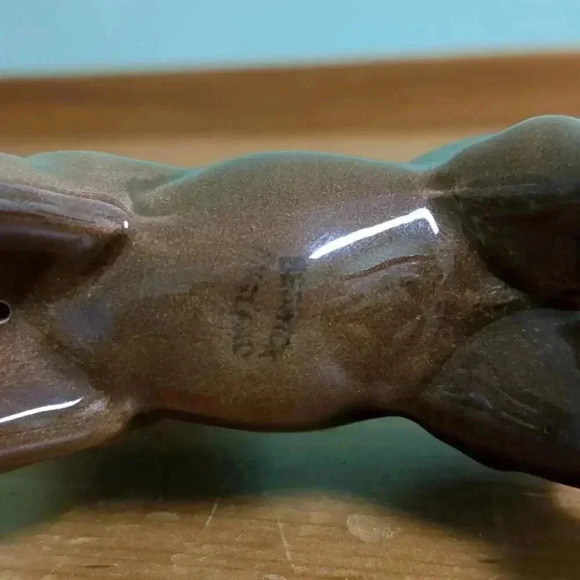 Beswick  Mare and foal figures - Picture 9 of 9